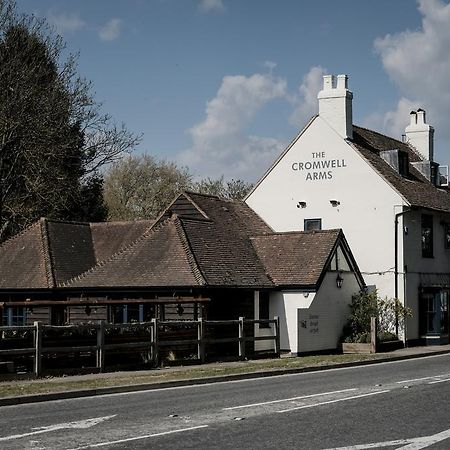 Cromwell Arms Country Pub With Rooms Romsey Kültér fotó