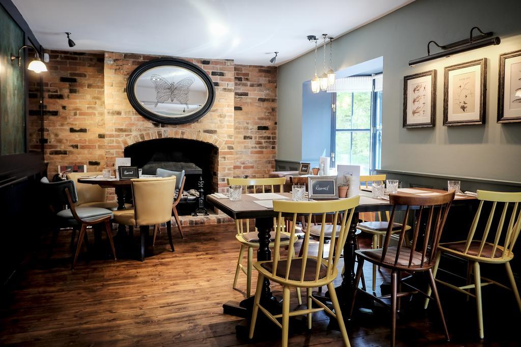 Cromwell Arms Country Pub With Rooms Romsey Kültér fotó