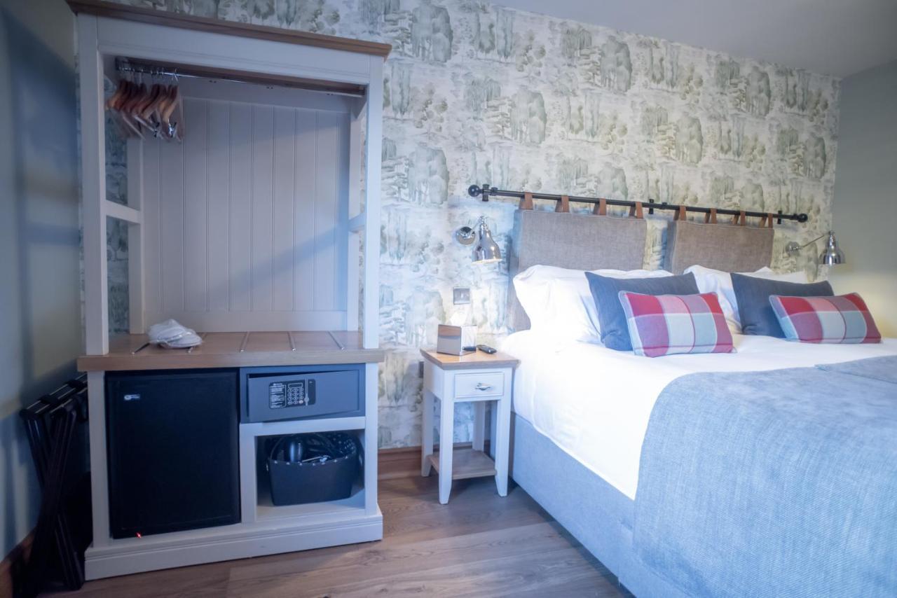 Cromwell Arms Country Pub With Rooms Romsey Kültér fotó