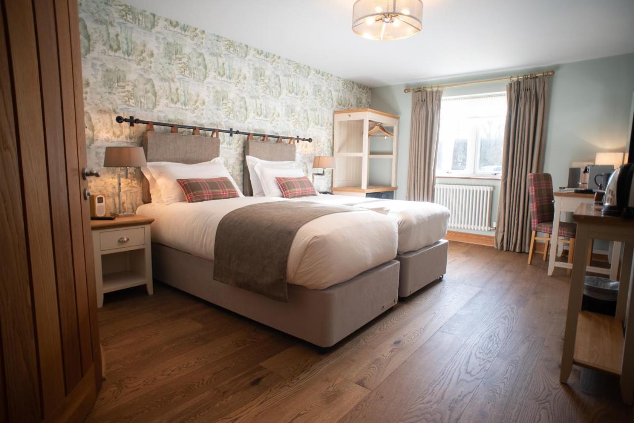 Cromwell Arms Country Pub With Rooms Romsey Kültér fotó